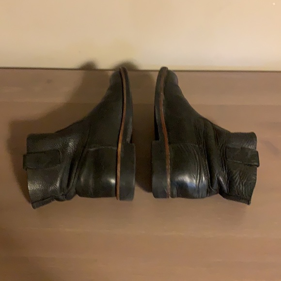 Roots Canada Black Leather Boots - Women’s Size 7 - Picture 8 of 8